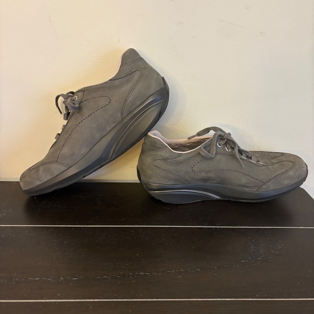 MBT Shoes | Level 3 Rocker | Women's 7-7.5 US‎ 38 EUR 5 UK | Gray Suede